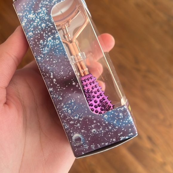 Eyelash curler new purple cute makeup tool - Picture 5 of 7